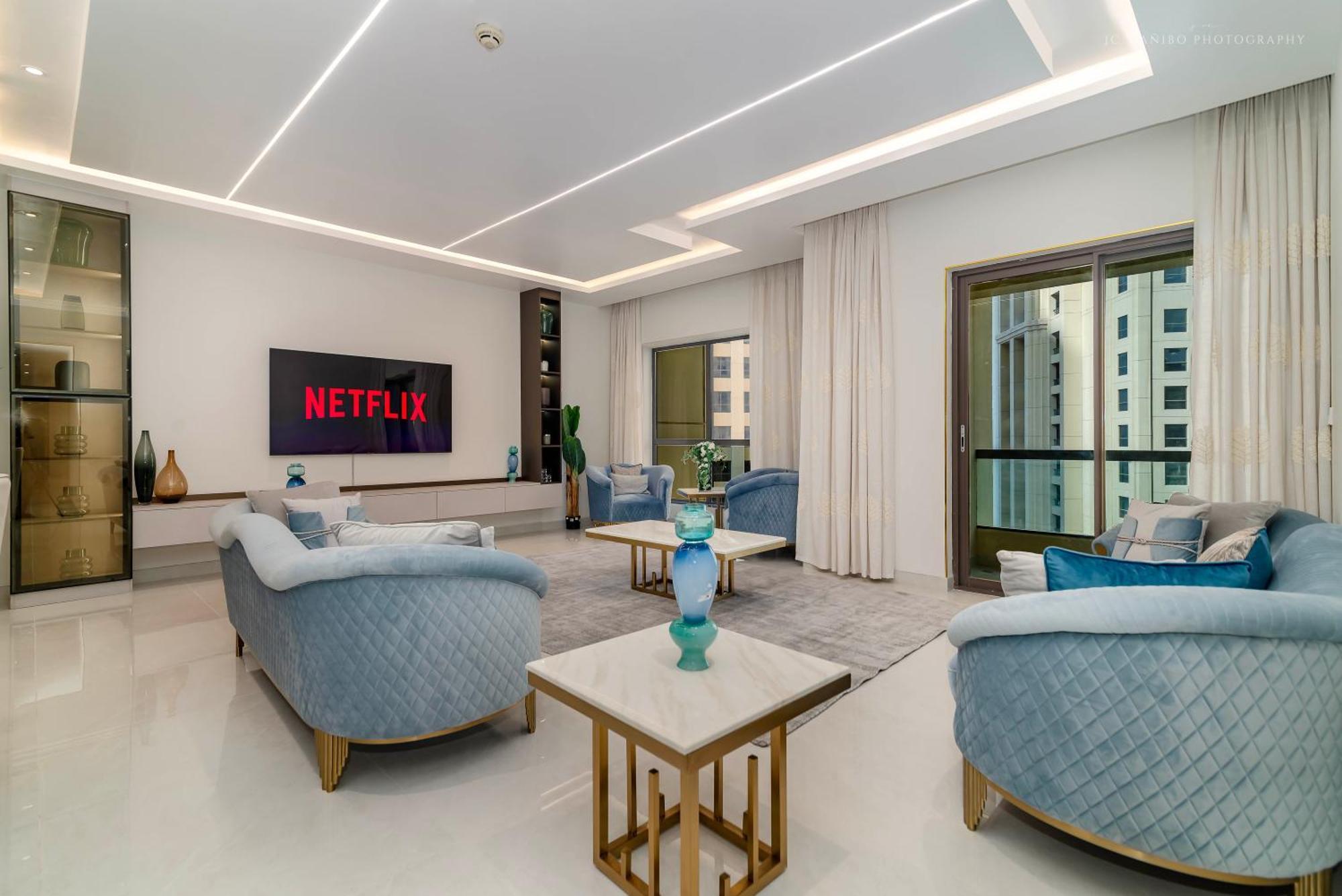 Appartement Usmans 4Bdrm Jbr Sadaf Next To Ritz Carlton Walk à Dubaï Extérieur photo